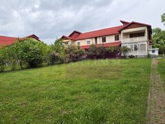 Vila de vanzare cu 6 camere si teren de 1000 mp in Cornu, Prahova